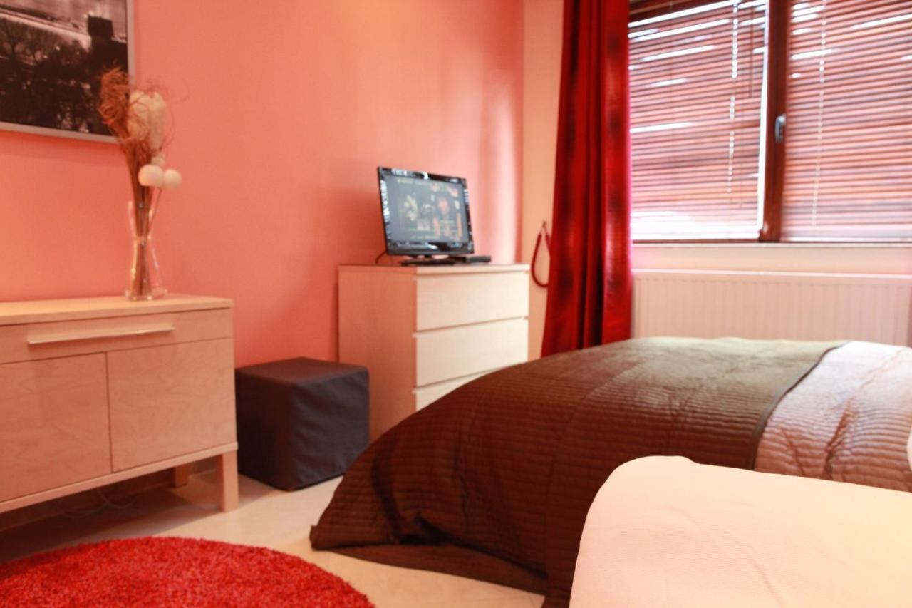 Residence La Fraisiere Anderlecht ภายนอก รูปภาพ