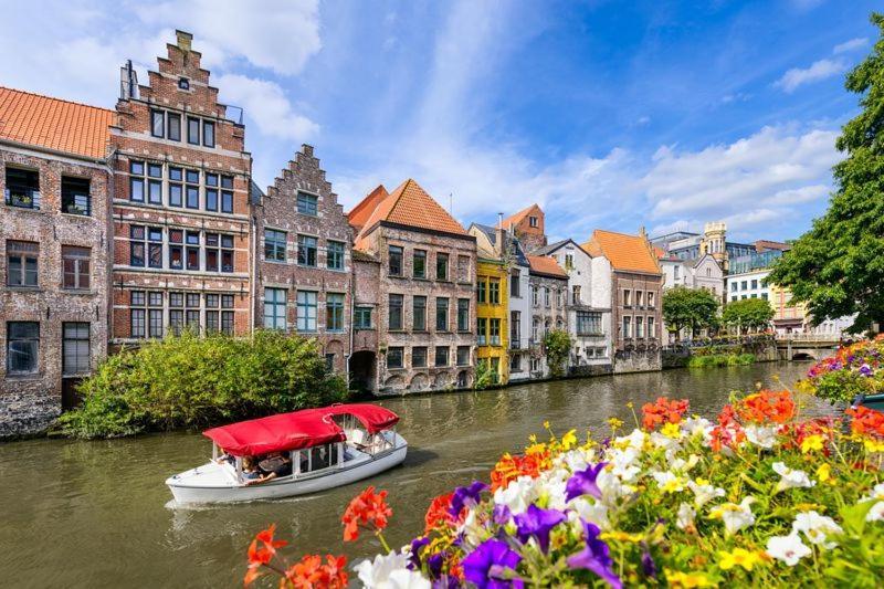 Residence La Fraisiere Anderlecht ภายนอก รูปภาพ