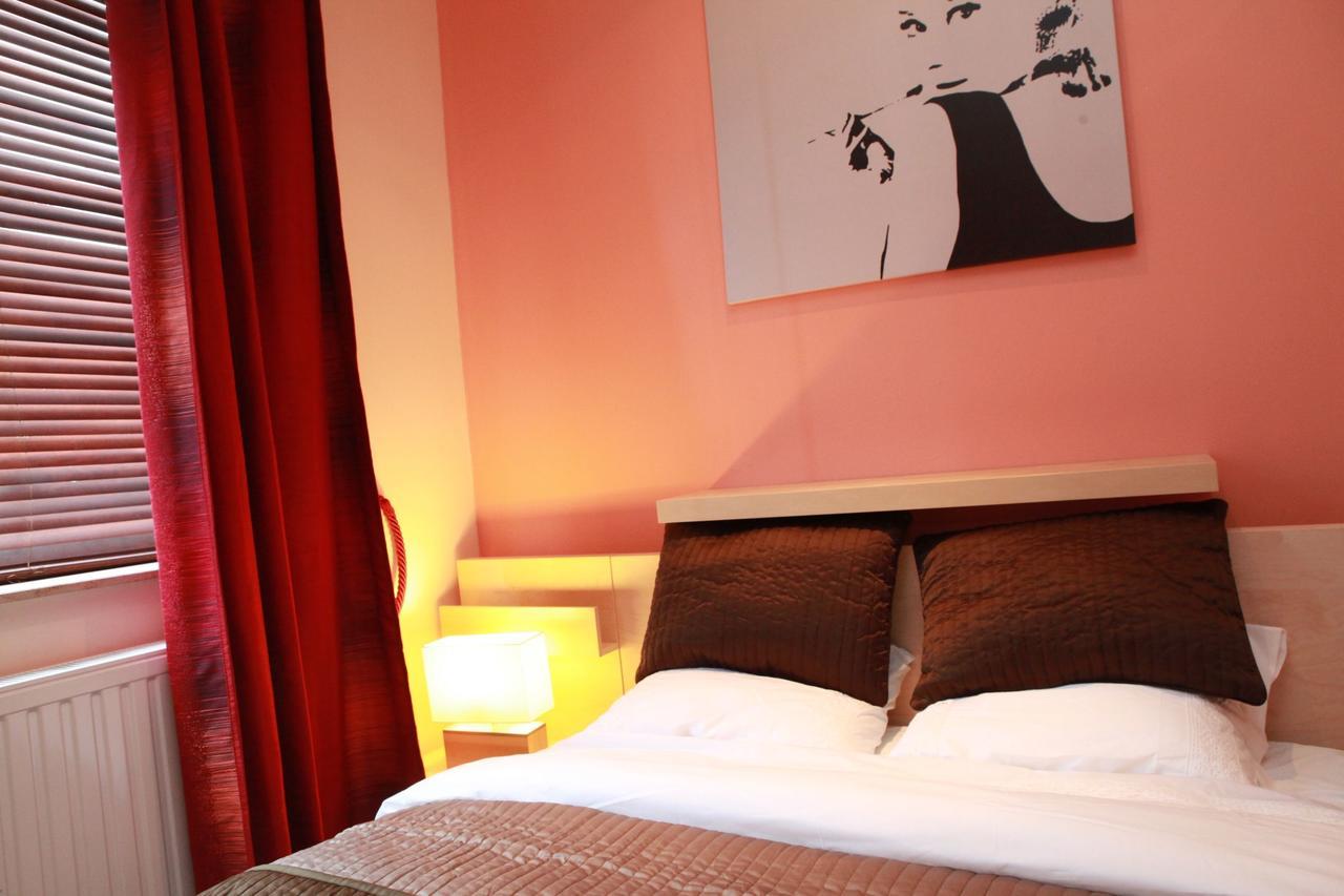 Residence La Fraisiere Anderlecht ภายนอก รูปภาพ