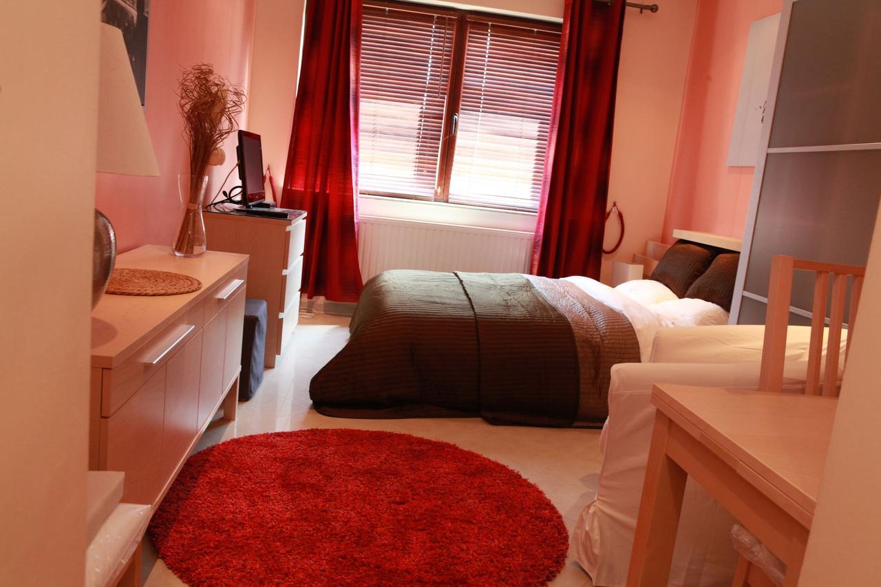 Residence La Fraisiere Anderlecht ภายนอก รูปภาพ