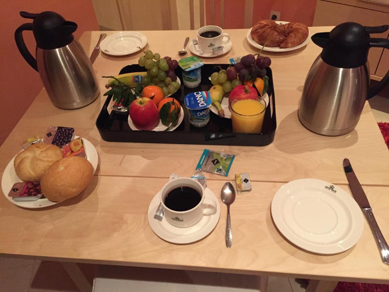 Residence La Fraisiere Anderlecht ภายนอก รูปภาพ