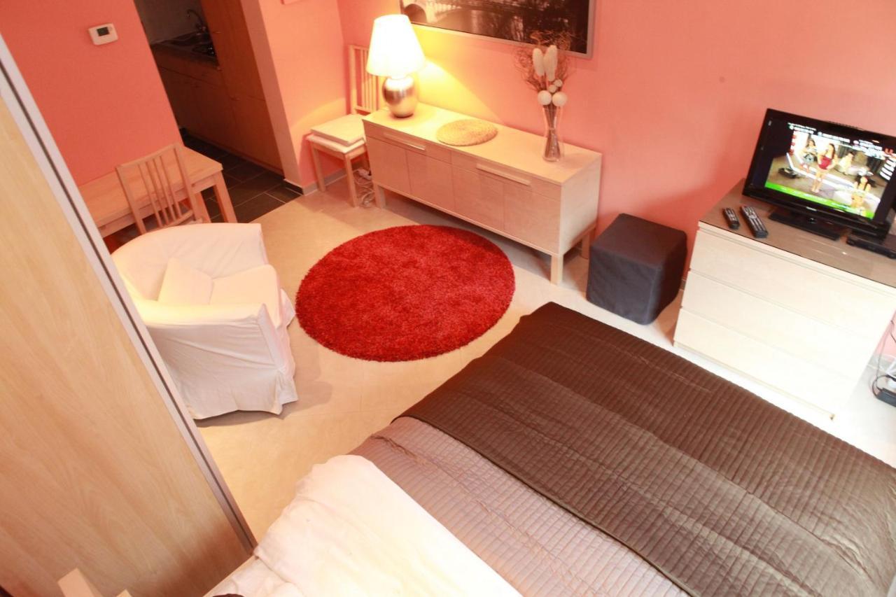 Residence La Fraisiere Anderlecht ภายนอก รูปภาพ