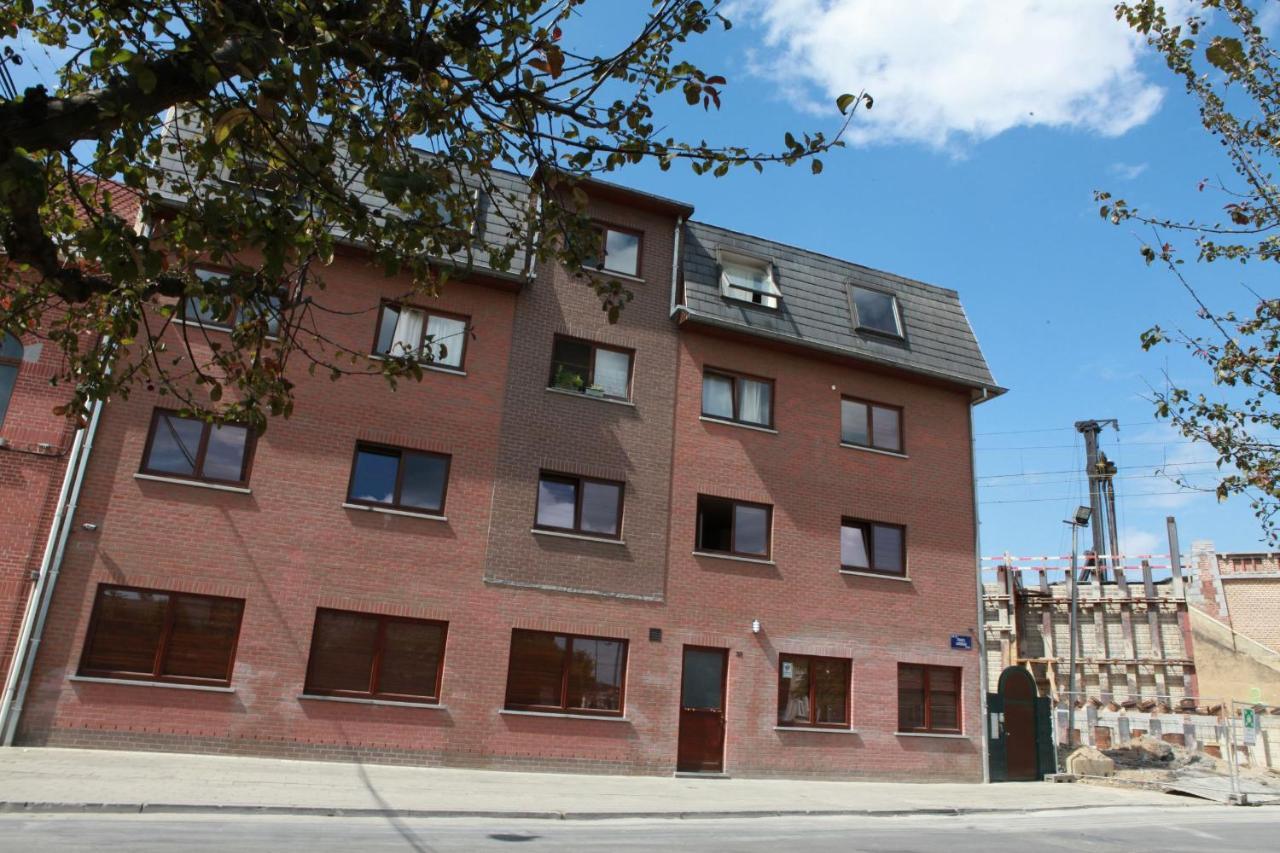 Residence La Fraisiere Anderlecht ภายนอก รูปภาพ