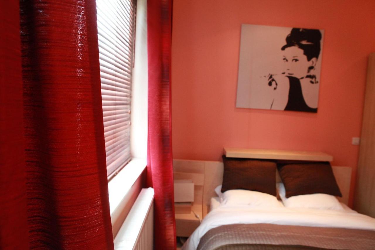 Residence La Fraisiere Anderlecht ภายนอก รูปภาพ